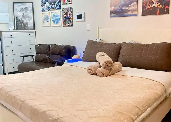 Makati With Free Pool, Gym And View Apartment
