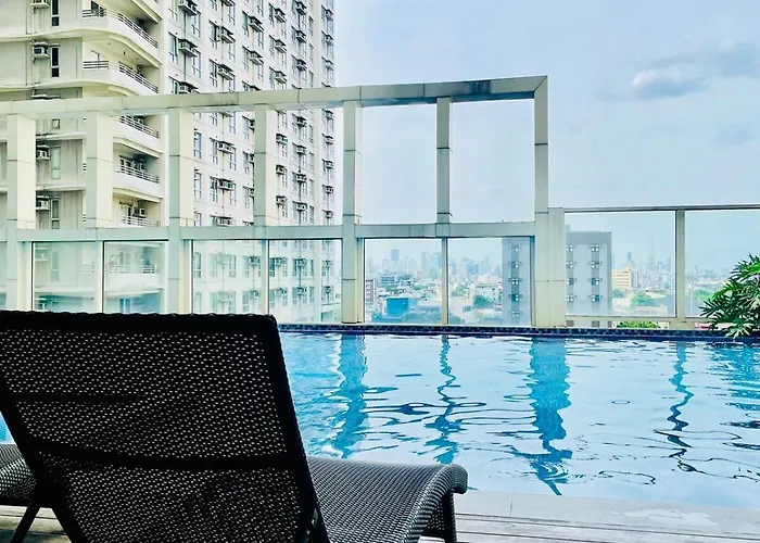 Apartment Makati With Free Pool, Gym And View Manila